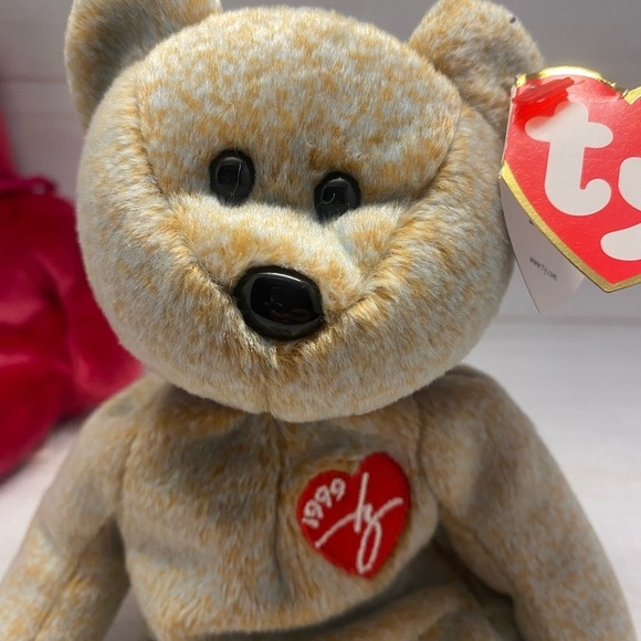 Valentina Rare Bennie baby and the 1999 signature bear - Picture 12 of 13
